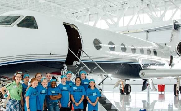 campers at Amway corporate hangar